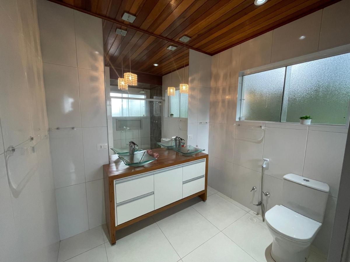 Home Honey Campos do Jordao Luaran gambar